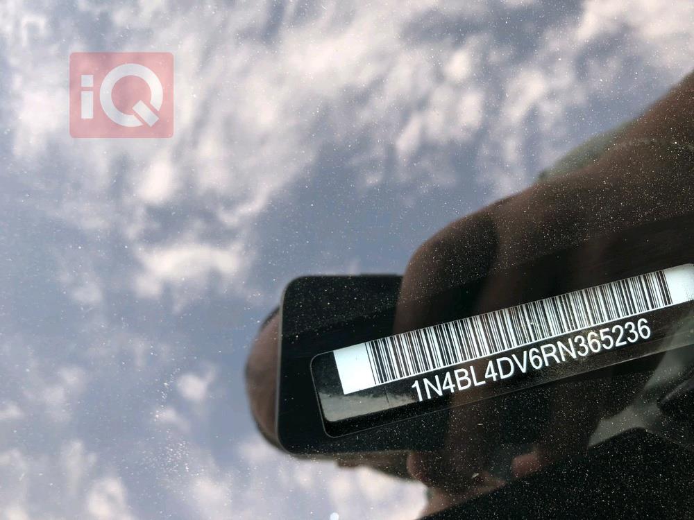 نيسان ألتيما